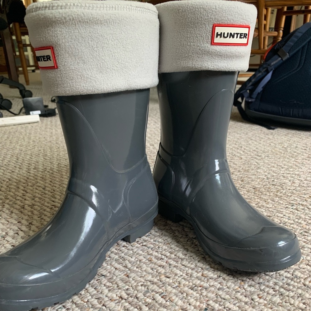 Hunter medium height rain boots